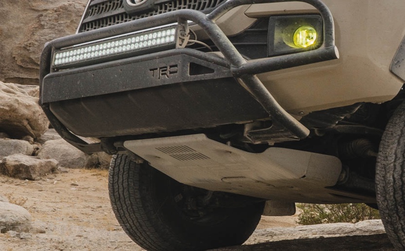 The Must-Have Truck Accessories for Off-Road Enthusiasts